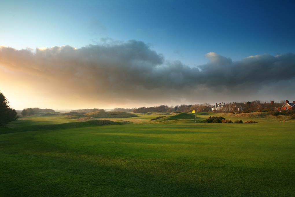 Golf course - royal-lytham-and-st-annes-golf-club : royal-lytham-img4172