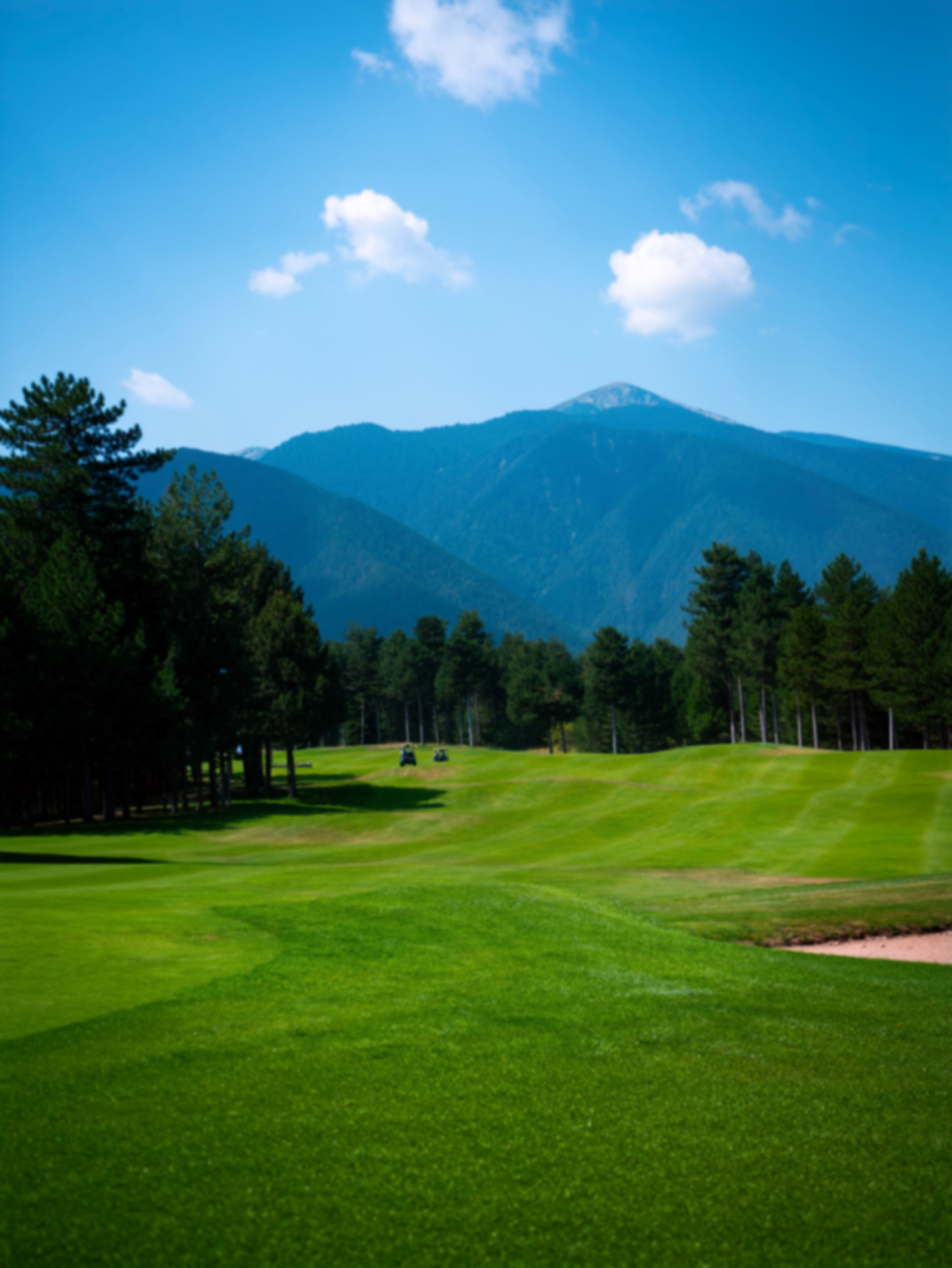 Ian Woosnam course at Pirin with mountains in the background