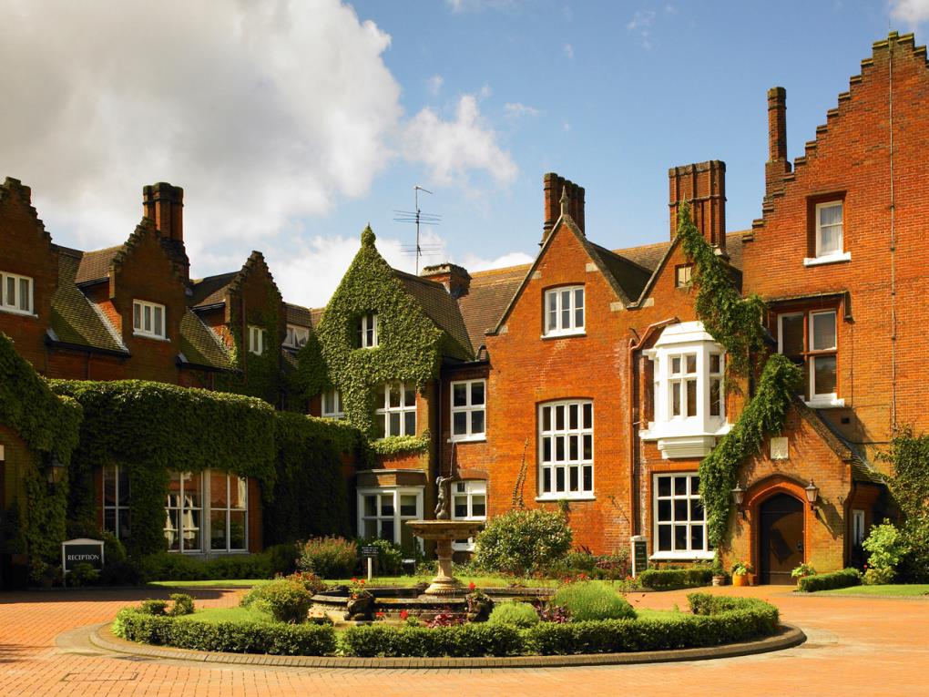 Sprowston Manor Hotel and Country Club