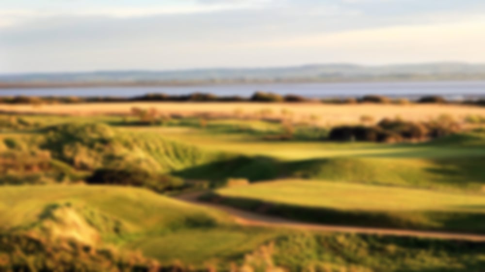 great course overview with sea views in the background