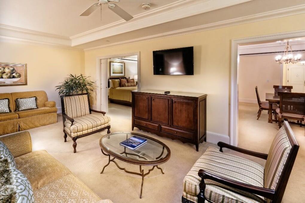 Venue - the-sanctuary-at-kiawah-island-golf-resort : 4-charleston-suite