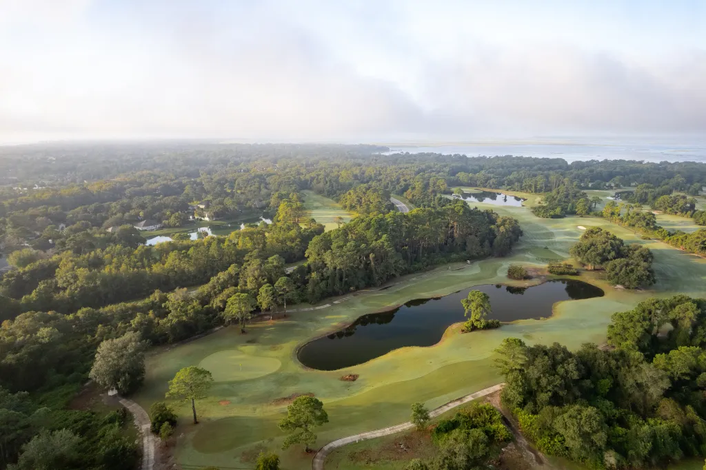 The Amelia River Club
