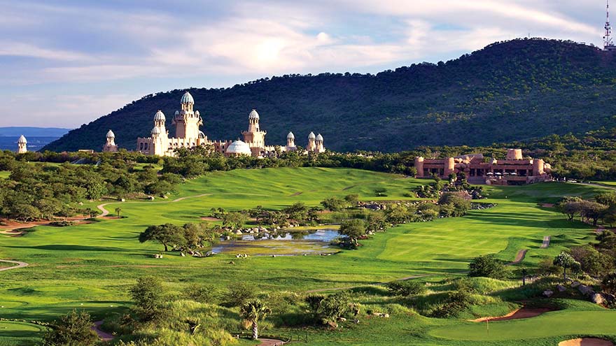 Aerial view of Sun City Golf with the mountains in the background.