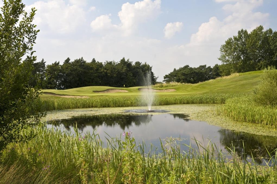 Cromwell Golf Course, Cambridgeshire Book a golf break or golf holiday