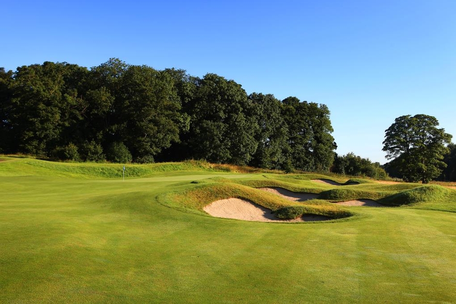 The Grove Golf Course Golf Packages & Deals in England