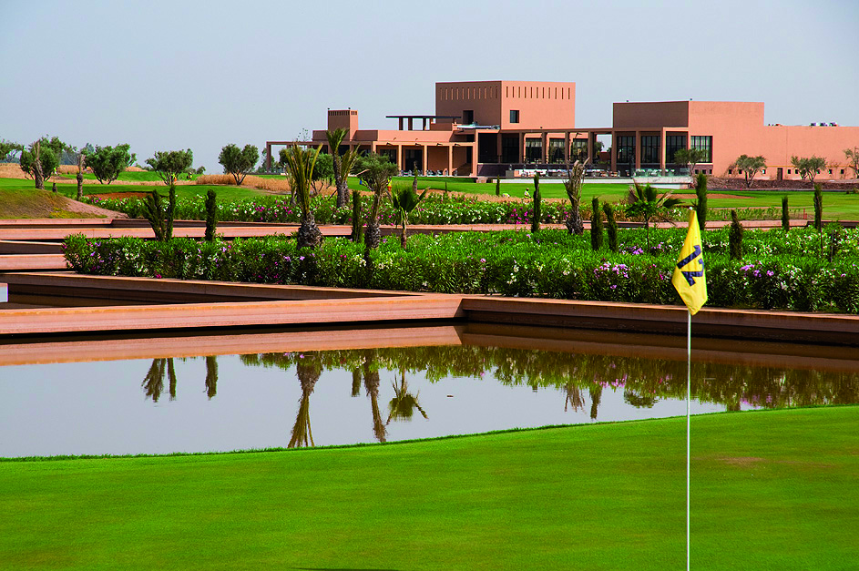Golf course - golf-al-maaden : golf-al-maaden-club-house-vue-ensemble