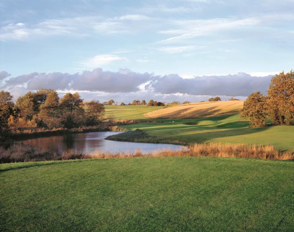 Venue - wychwood-park : devere-wychwood