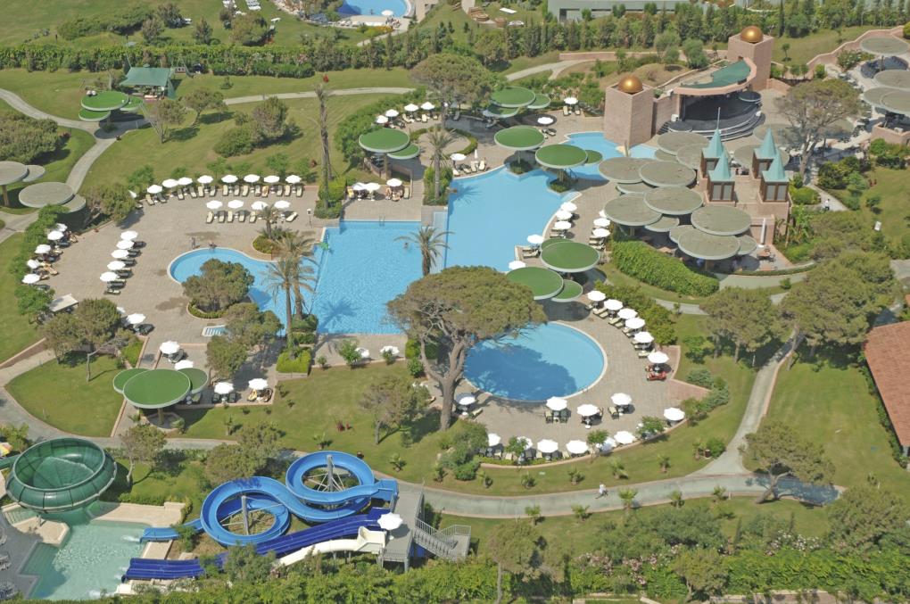 Gloria Verde Resort