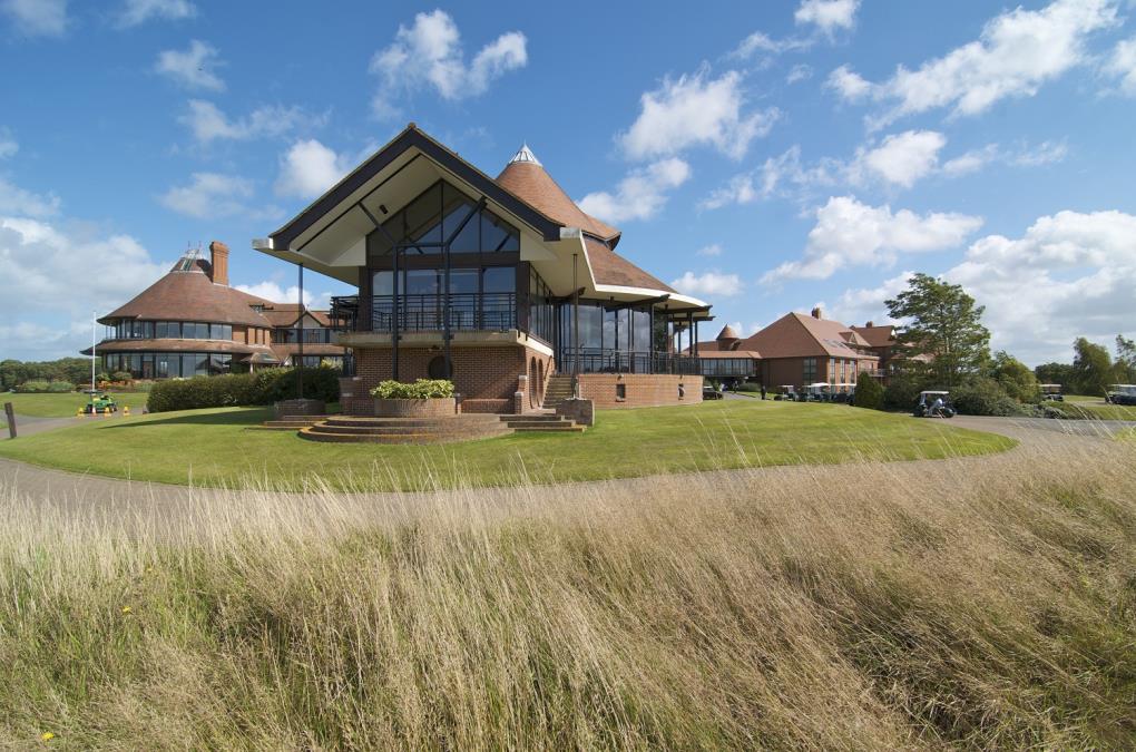 Venue - east-sussex-national : clubhouse3
