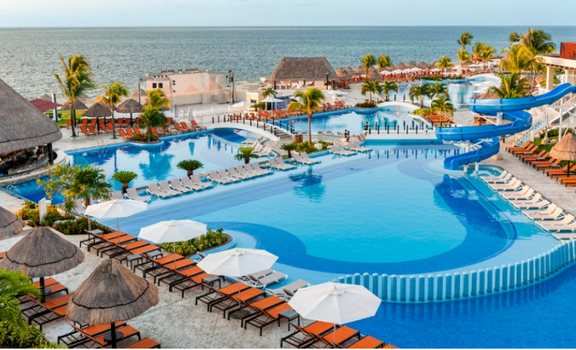 Venue - Hotel - Moon Palace - Pool View