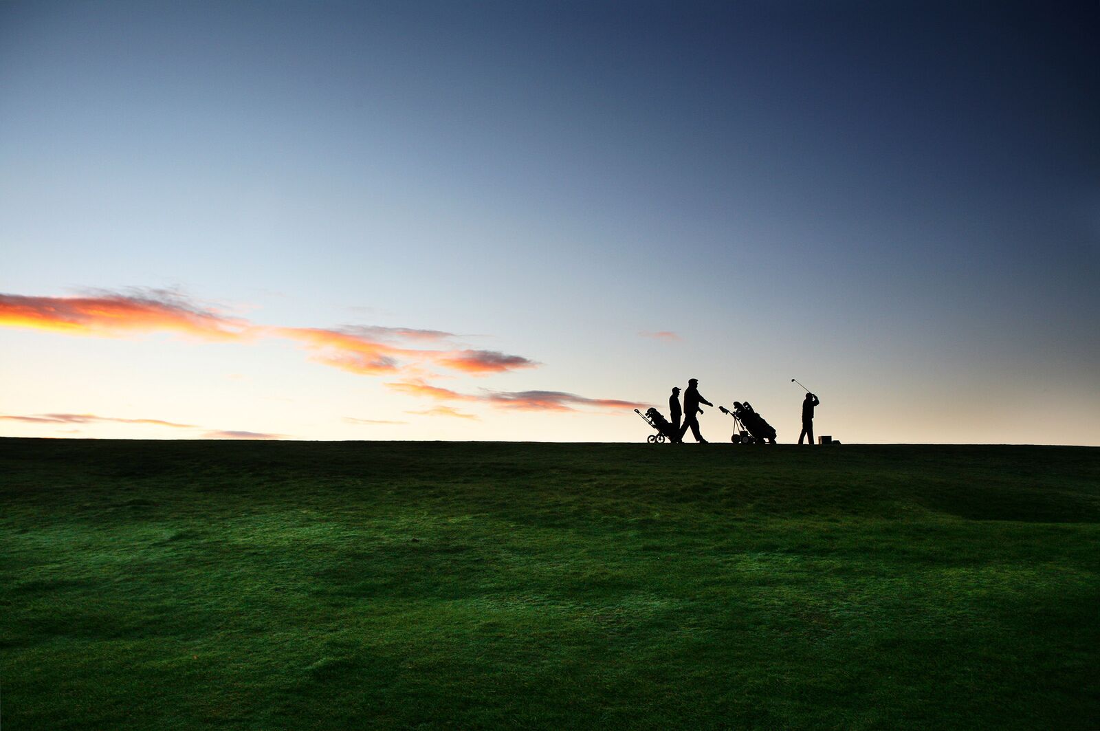 Large-lundin-links-1st-tee