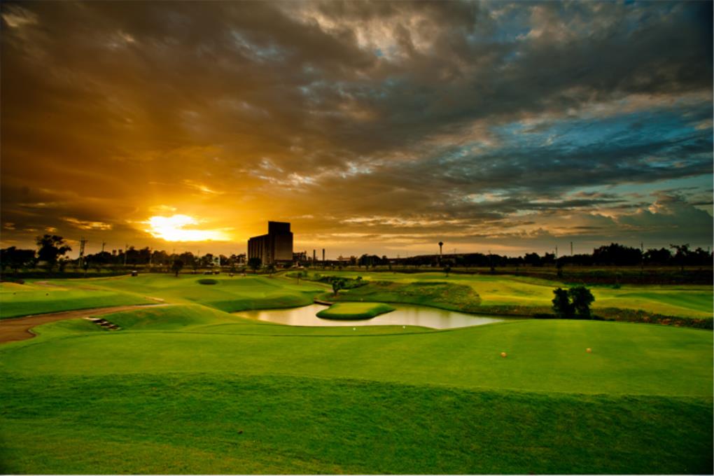 Golf course - riverdale-golf-club : 18