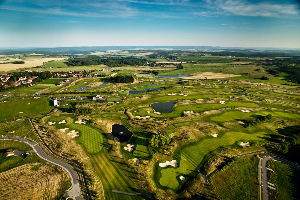 Albatross Golf Course