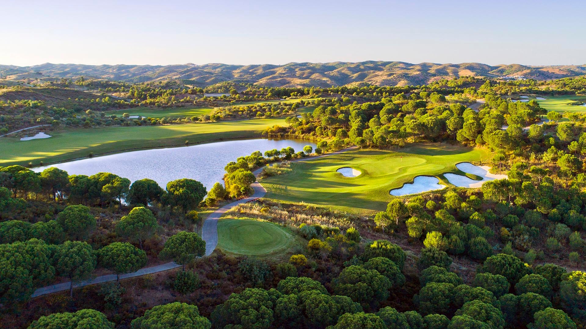 Aerial view of the spectacular Monte Rei Golf Club.