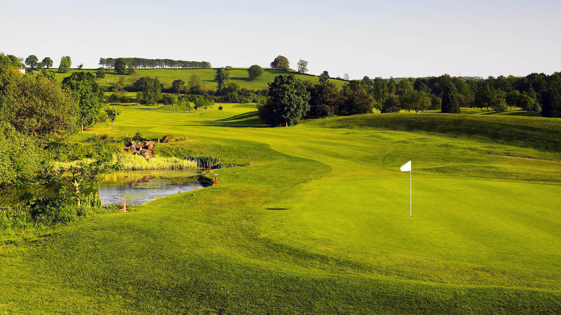 Gloucestershire Golf Breaks (for 2024/25) Gloucestershire Golf