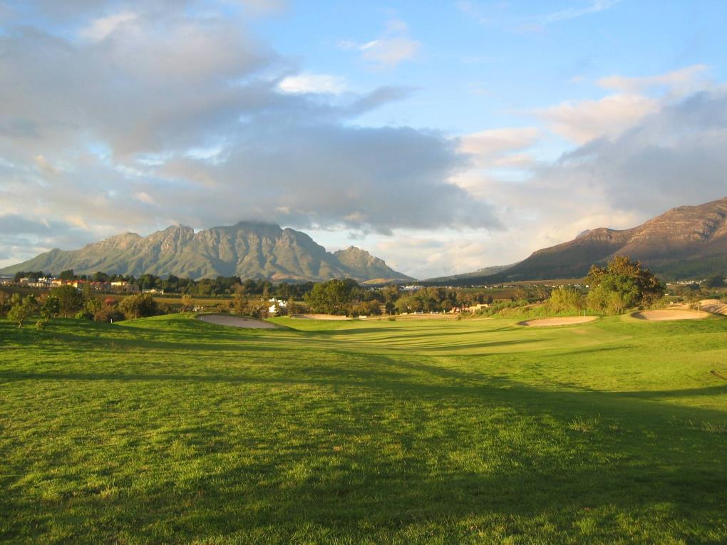Golf course - de-zalze : golf-de-zalze-2