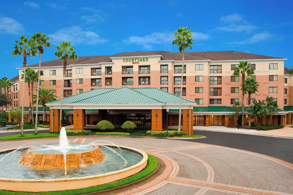 Courtyard by Marriott Orlando Lake Buena Vista