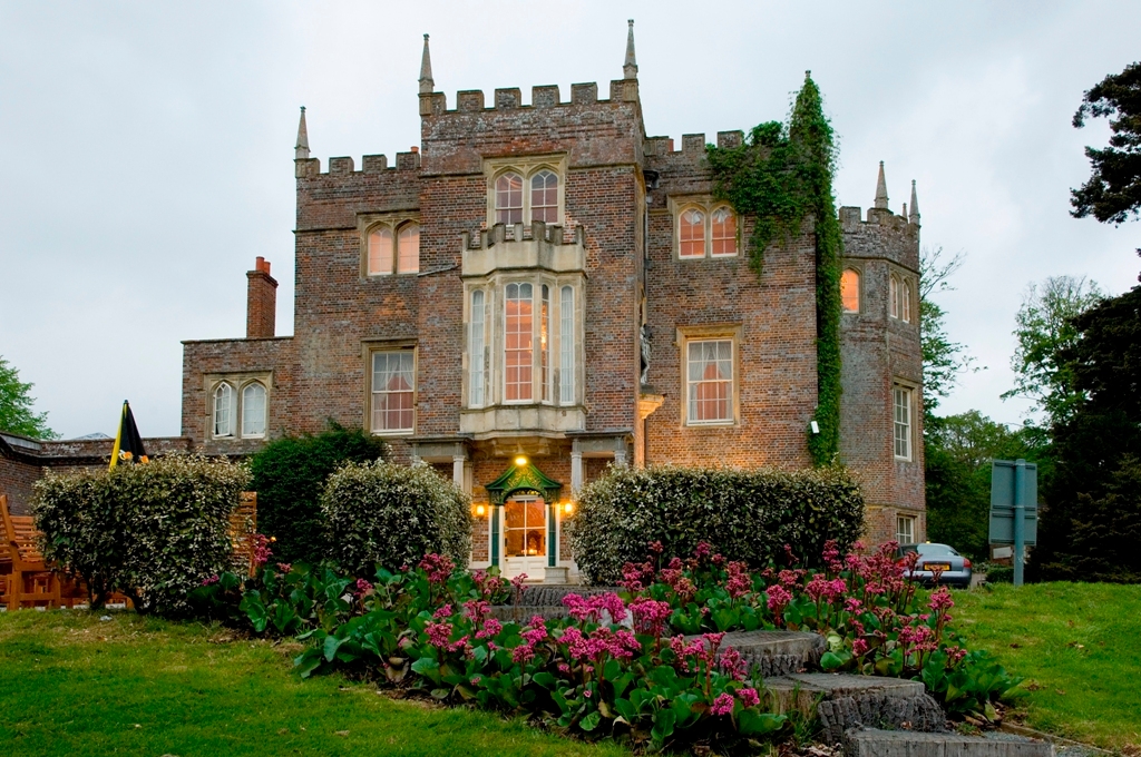 Donnington Grove Golf & Country Club