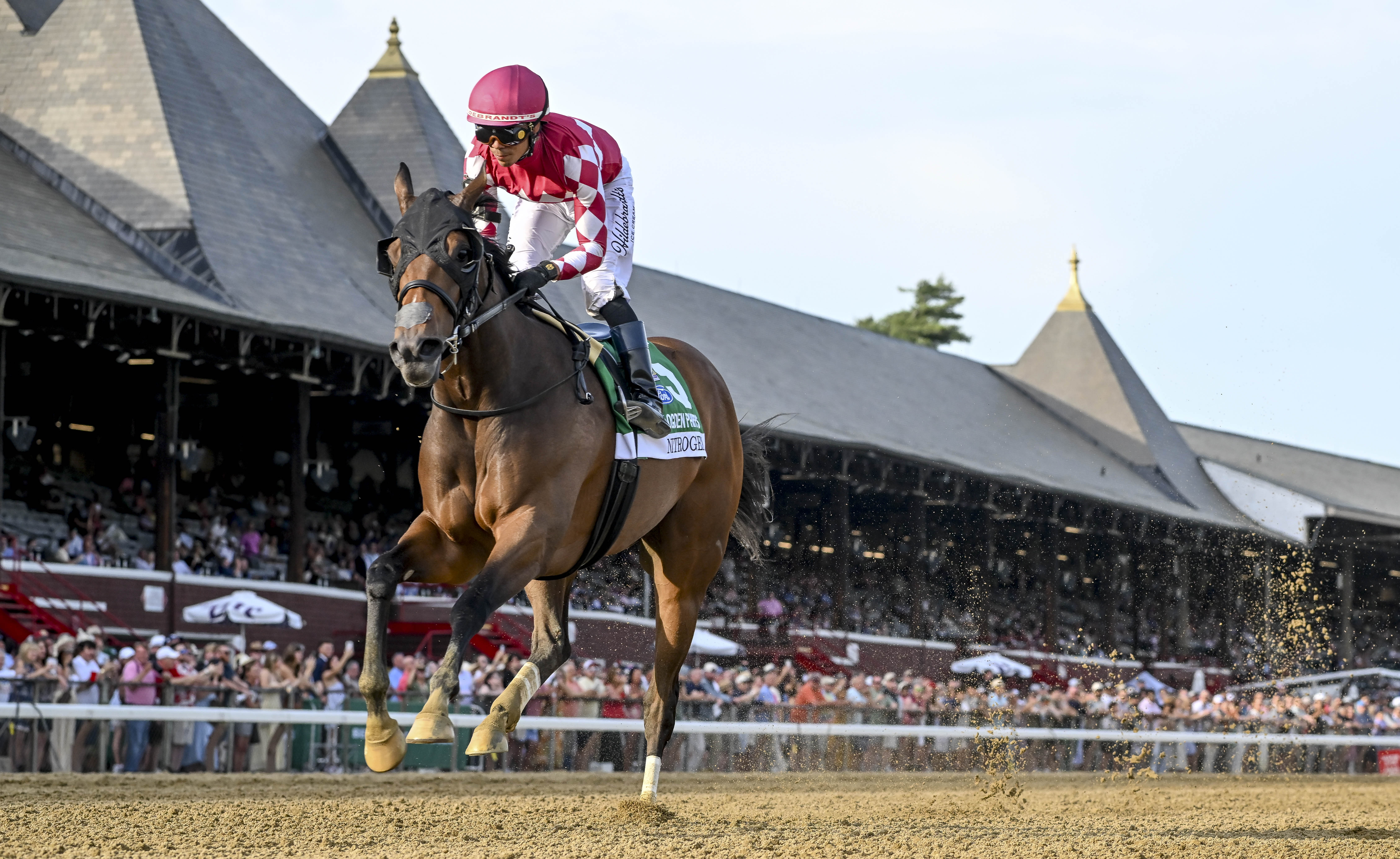 Sixpence Returns to Top Form in Upset Yasuda Kinen Win