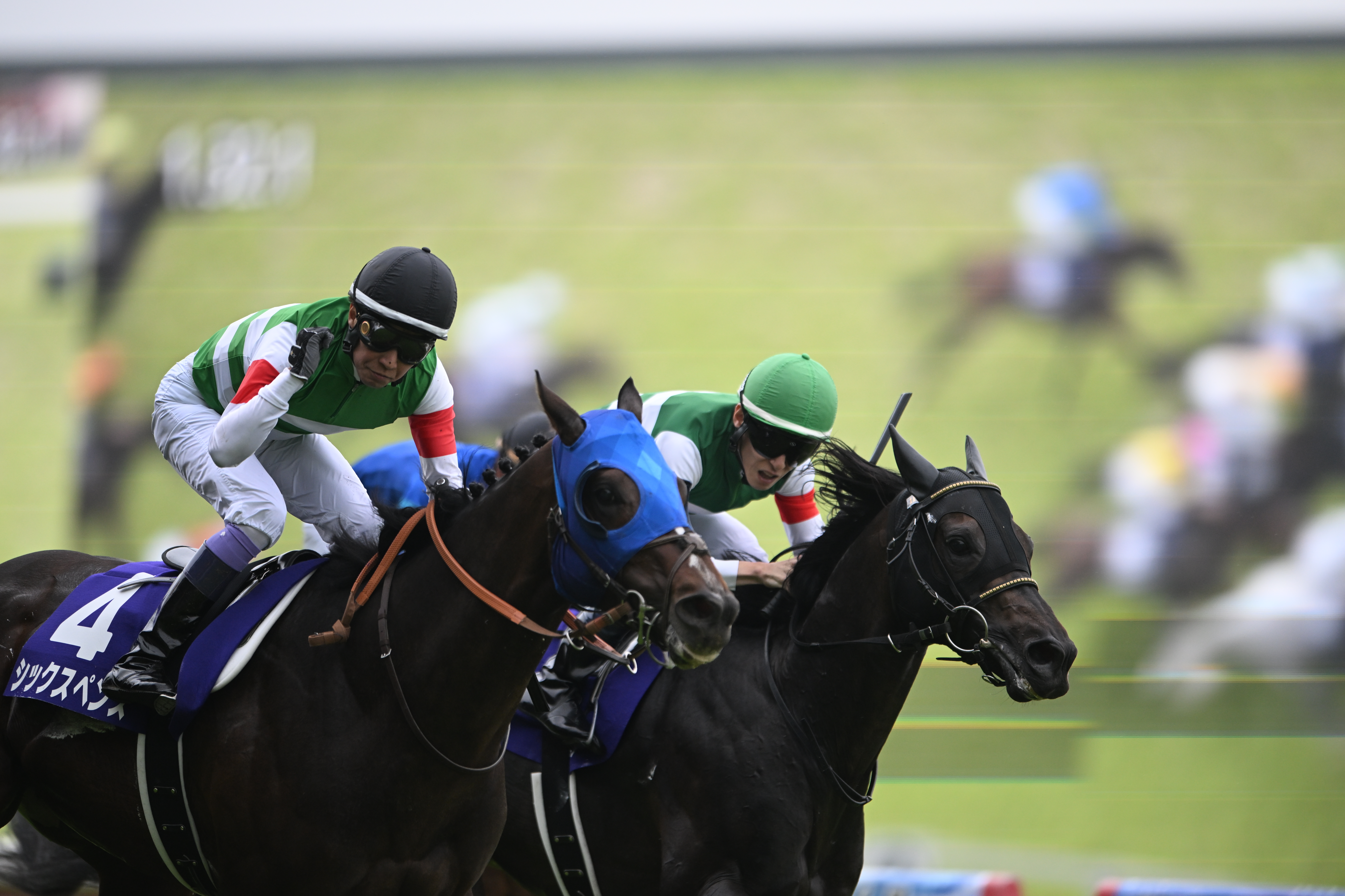 競馬Breeders' Cup 2021 Champion ジャージジャケット Sixpence Returns to Top Form in Upset Yasuda Kinen Win