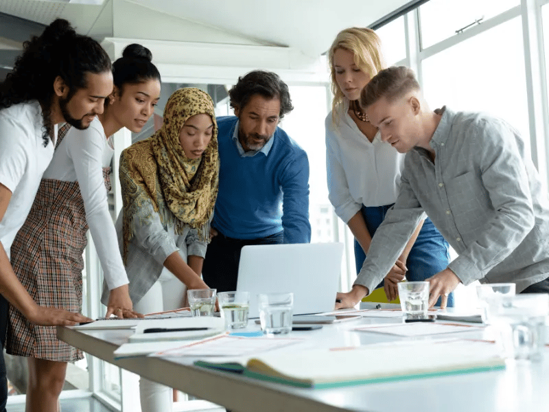 Improve HR Efficiency With These 5 Tips for SMBs