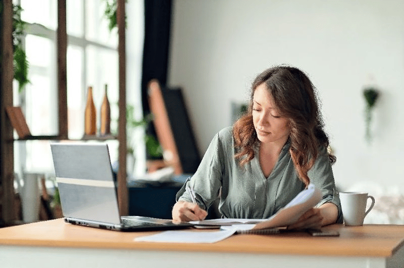 From Individual Contributors to Agent Managers: The Wisdom Worker Era