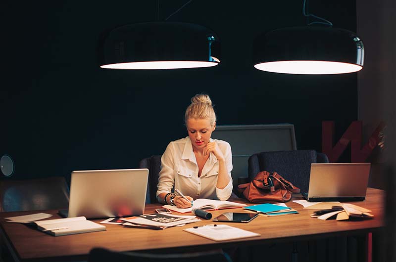 Climbing the Ladder or Burning Out? Employers Miss Gen Z’s Overwork Problem