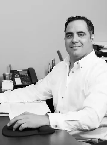 Payroll Pitfalls Avoiding Mistakes That Can Cost Your Business-call-out