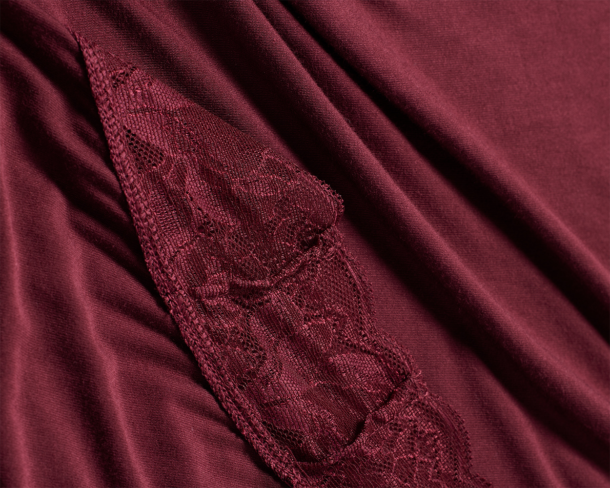 Soma<sup class=st-superscript>®</sup> close-up image of Cool Nights<sup class=st-superscript>®</sup> rayon blend fabric with lace detailing.