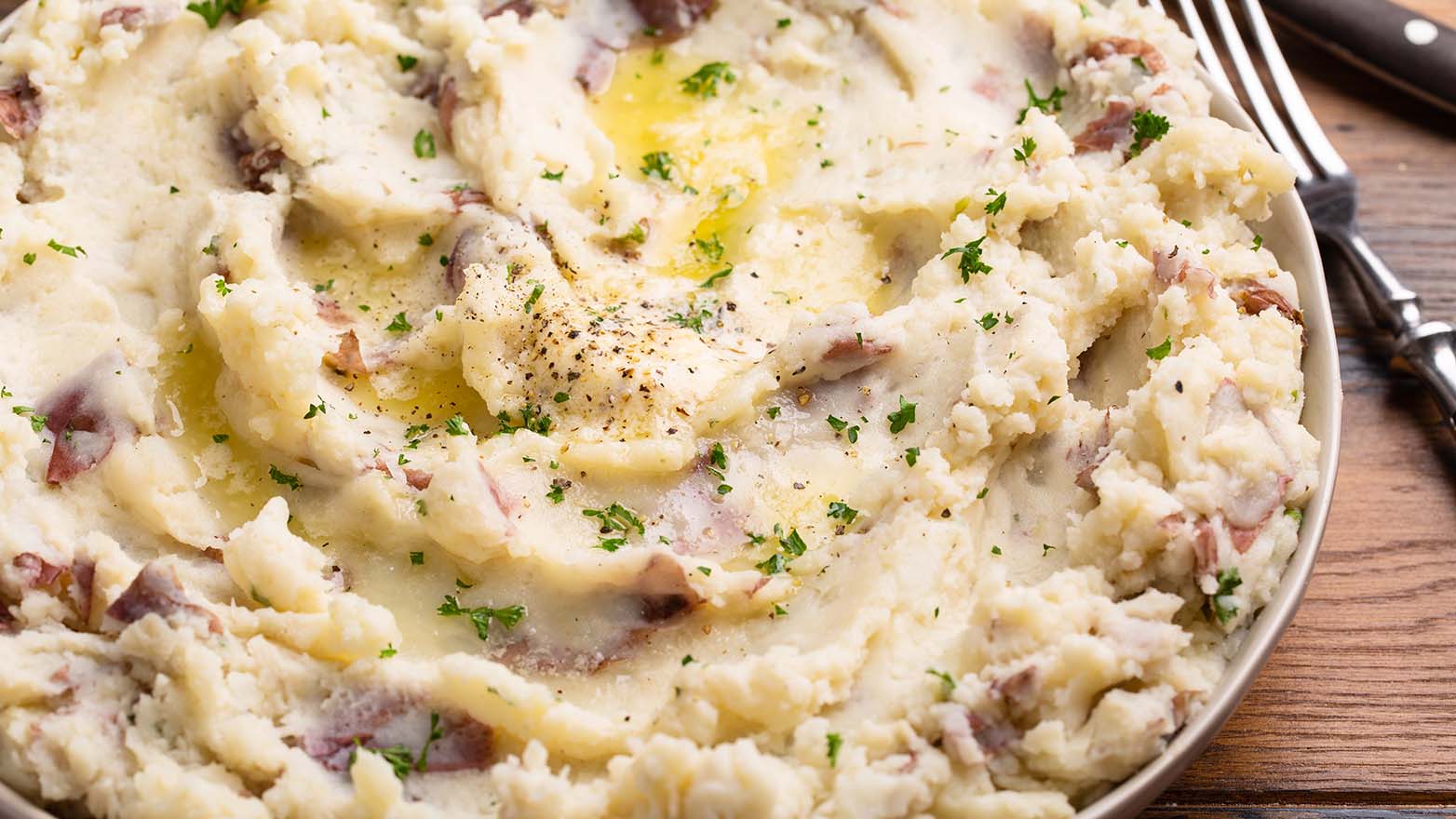 Rustic garlic mashed potatoes