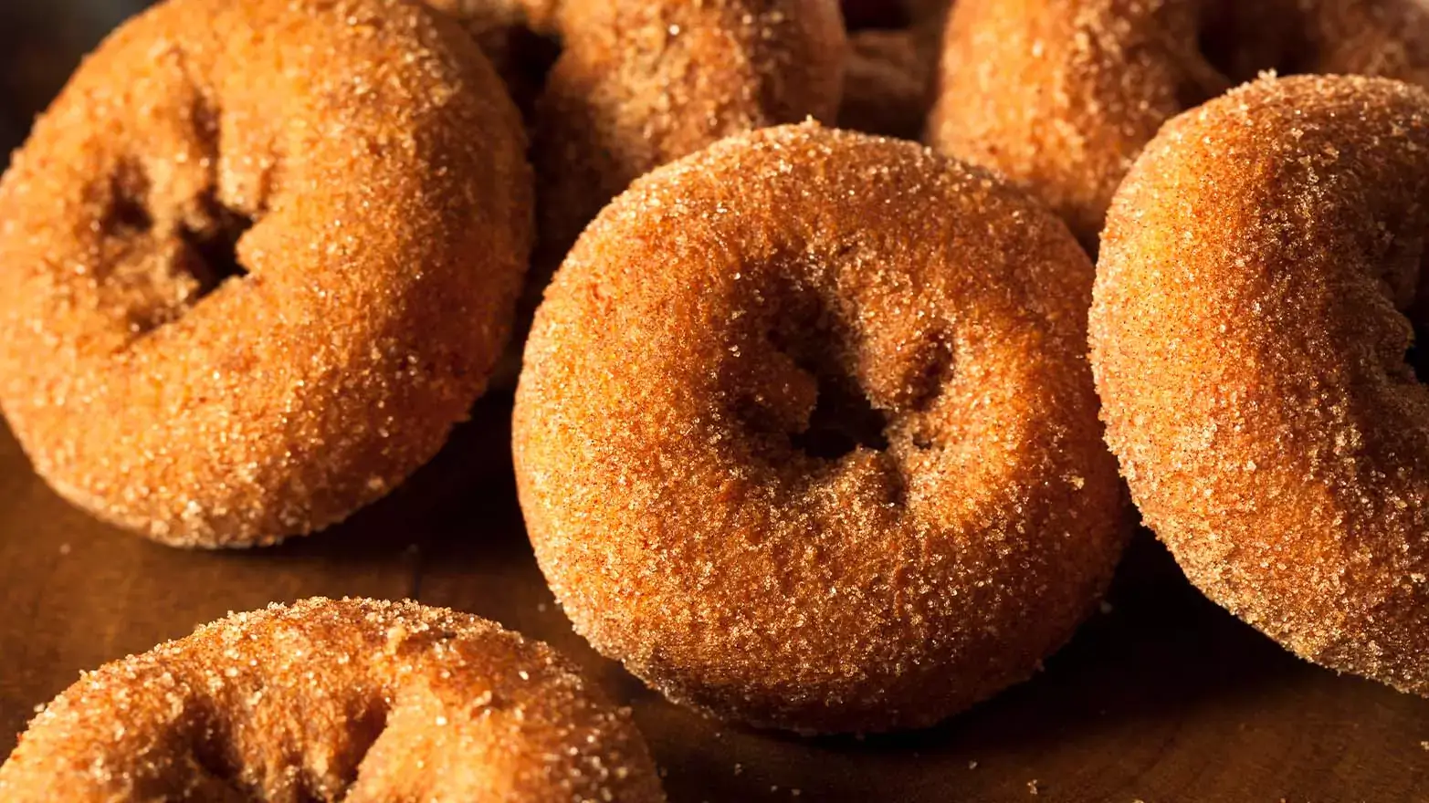 Apple cider donuts
