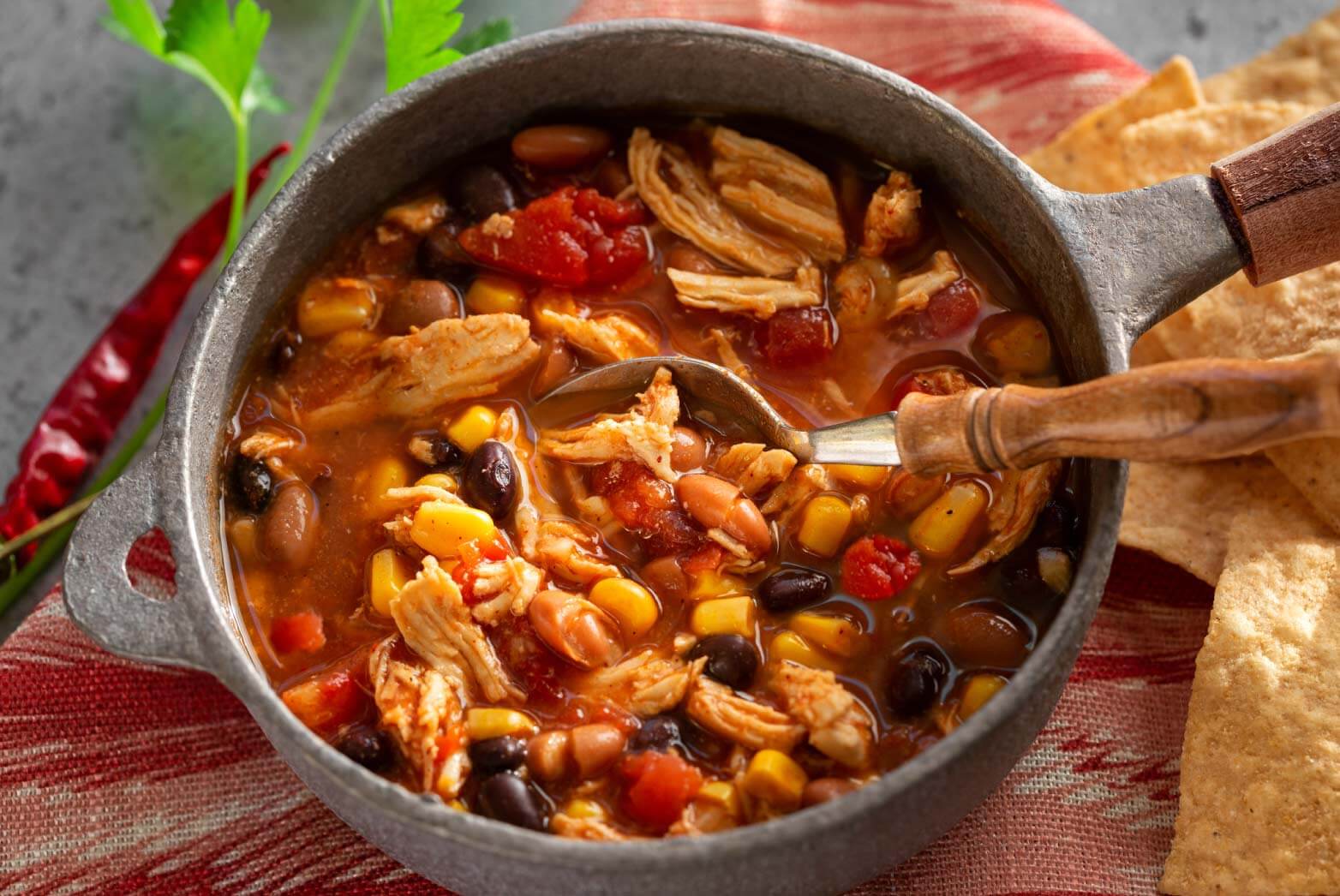low calorie hearty Southwestern soup