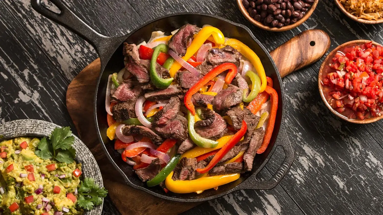 Skirt steak fajitas