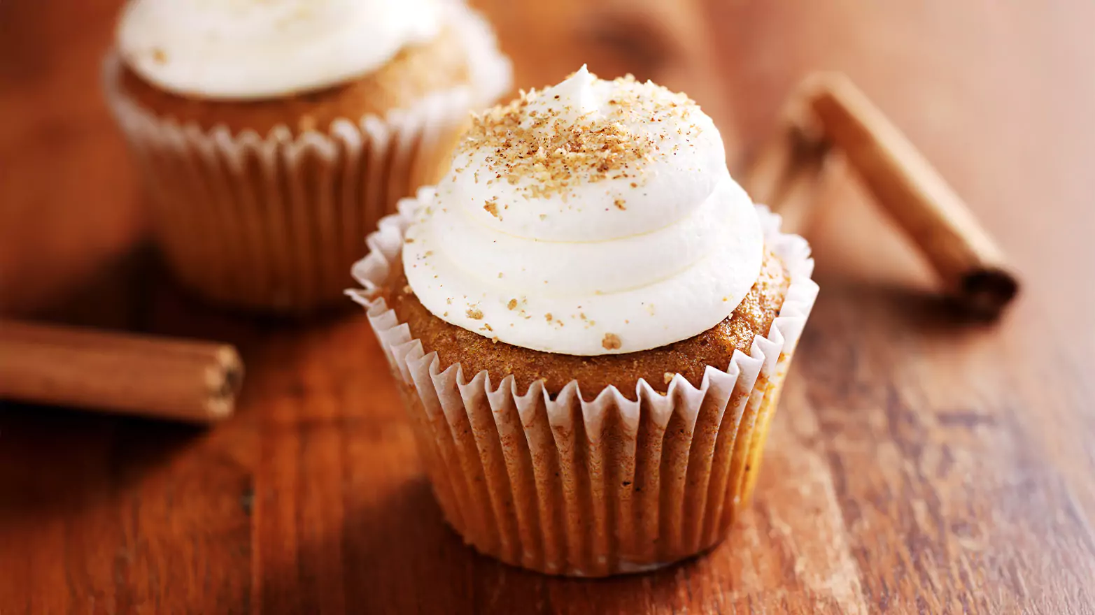 Pumpkin spice cupcakes