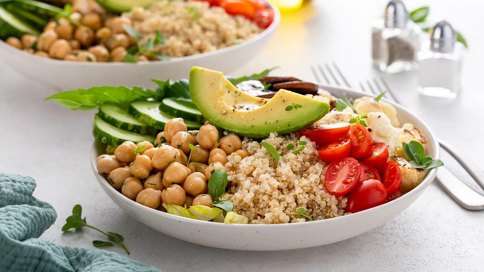 Quinoa bowls with roasted vegetables