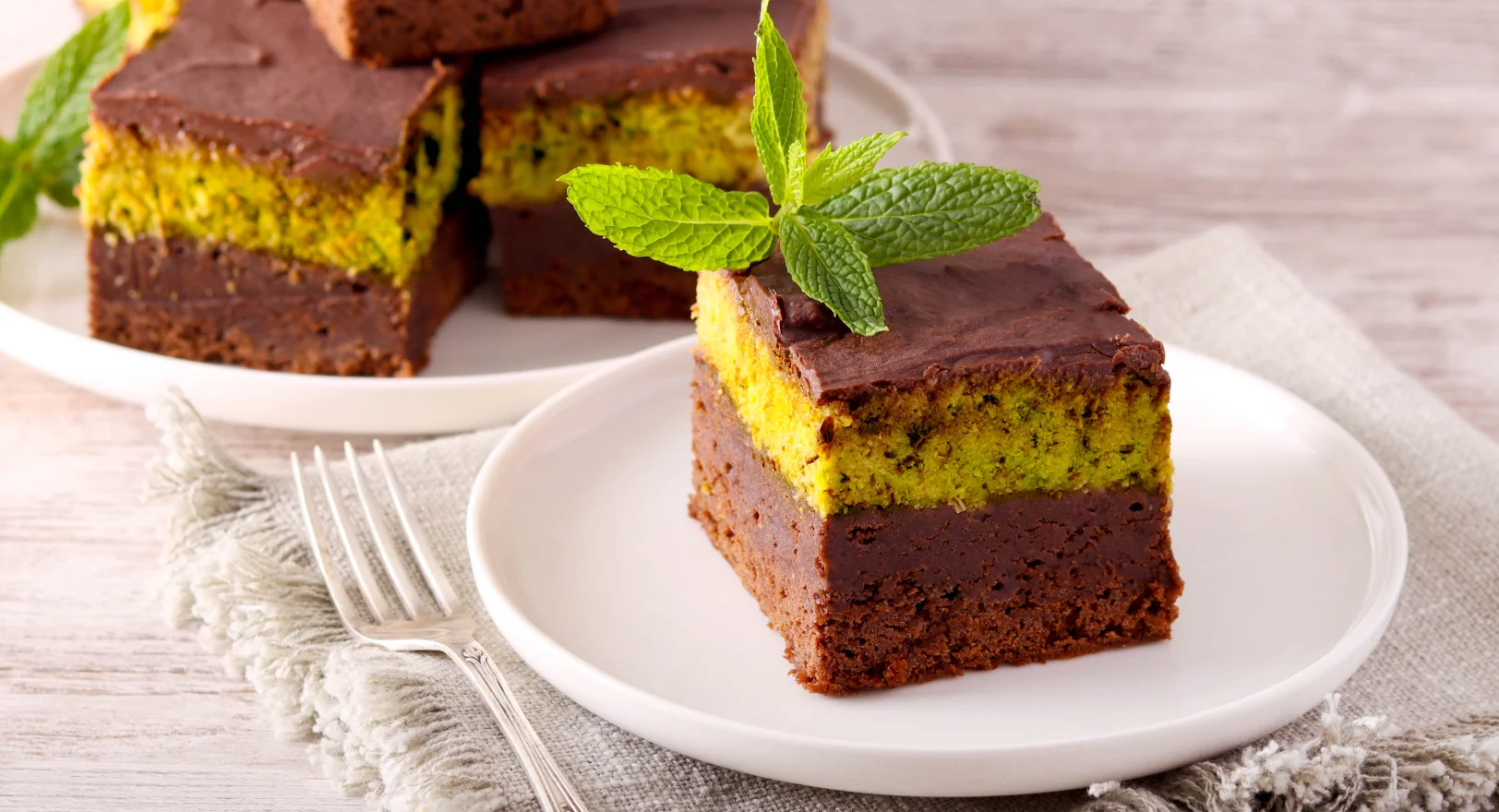 dubai-choclate-cake.webp
