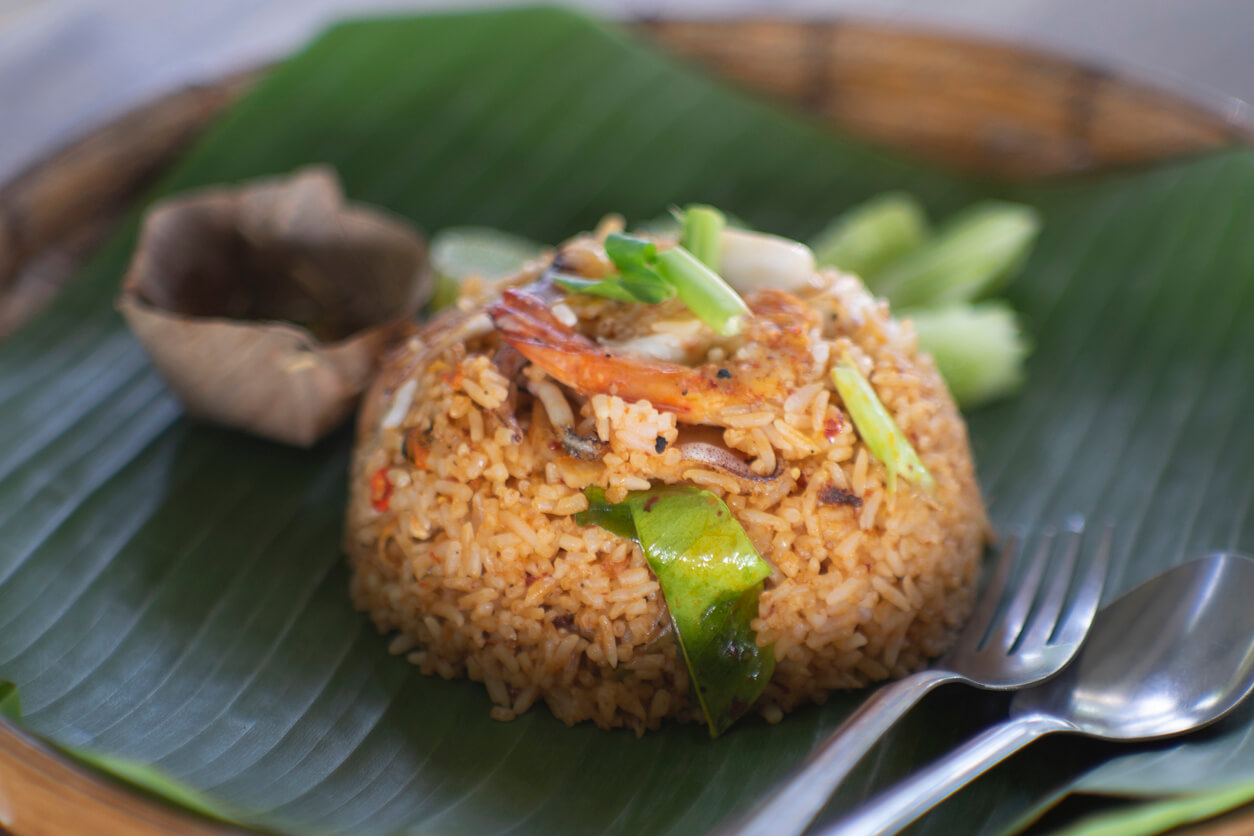 Tom Yum kung Spicy fried rice - Thai food style