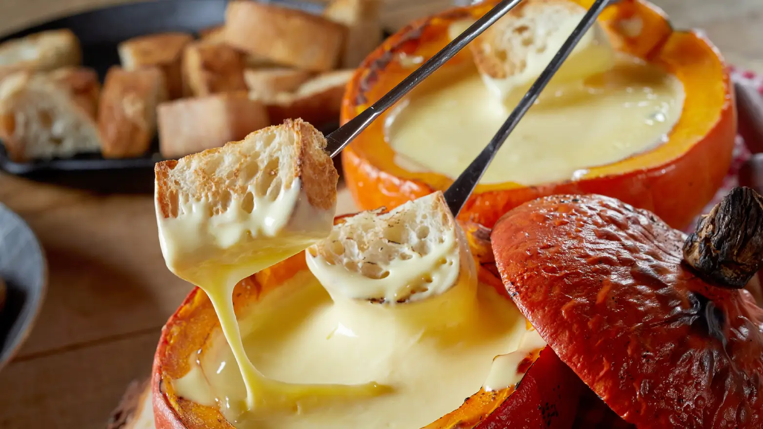 Baked pumpkin fondue