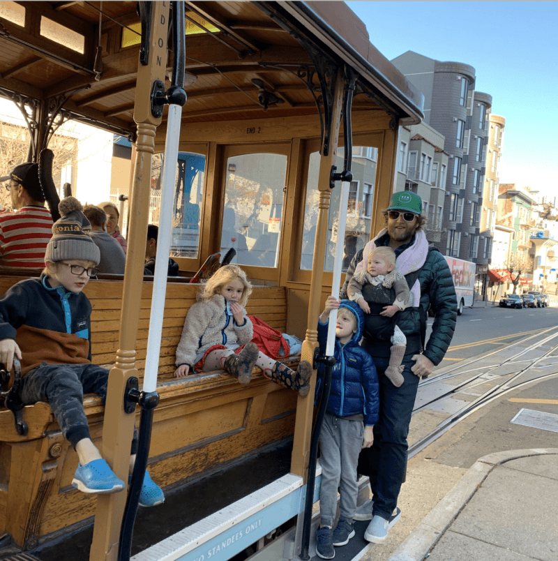 1KOuR5IsHHgZ1e89oaKJSFg