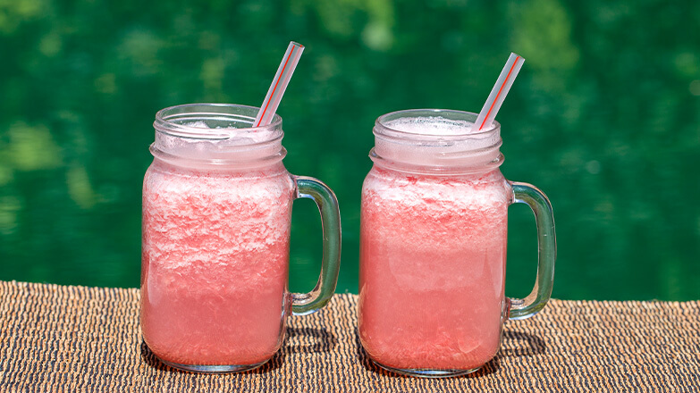 Boozy strawberry daiquiri