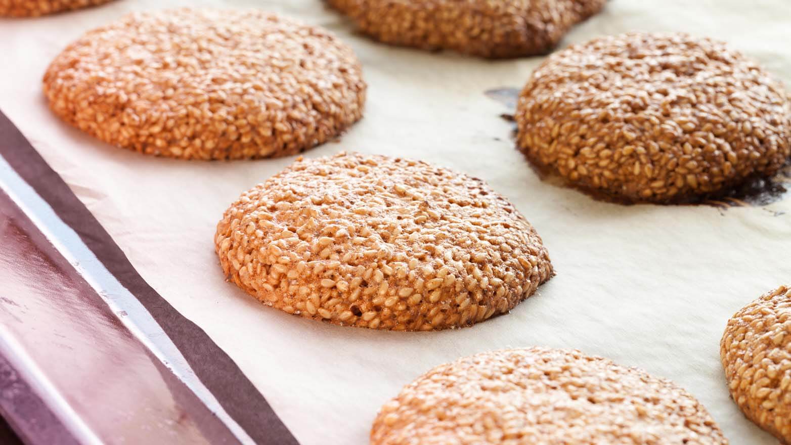 Sesame cookies with cardamom and orange zest
