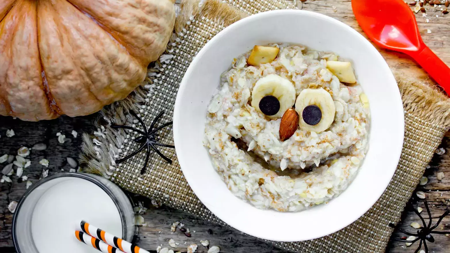 halloween festive oatmeal