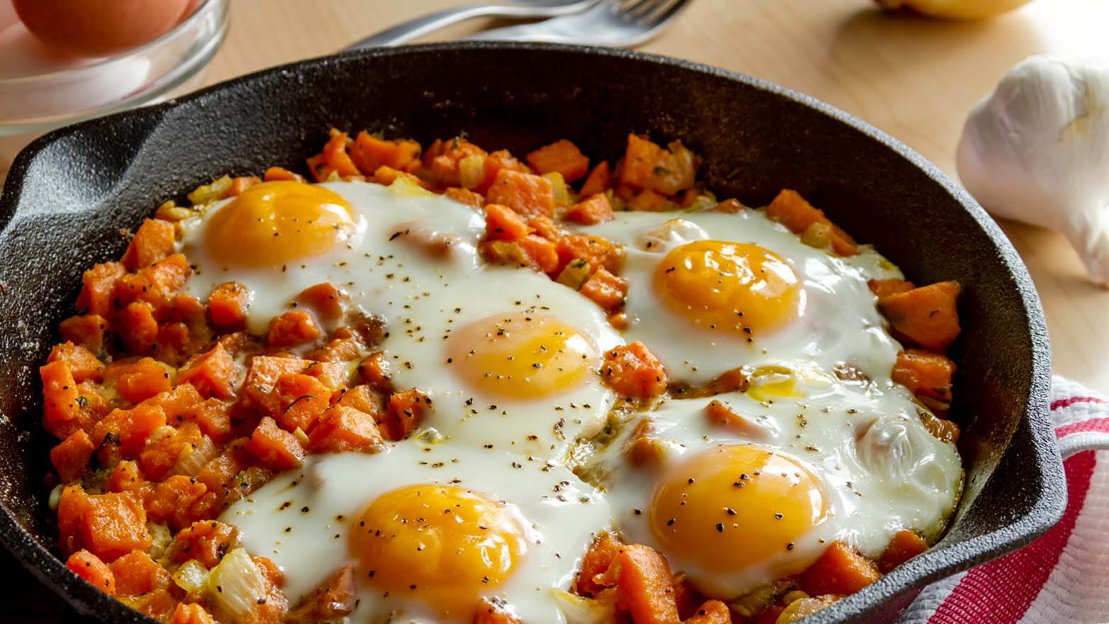 Veggie breakfast skillet with sweet potato