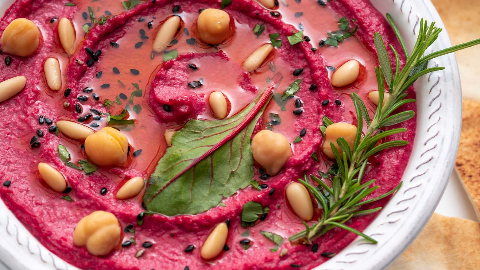 Beet hummus