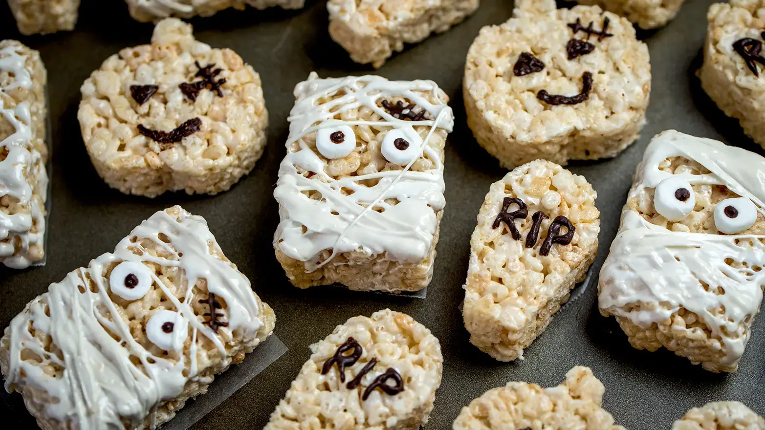 Halloween-themed rice crispy treats