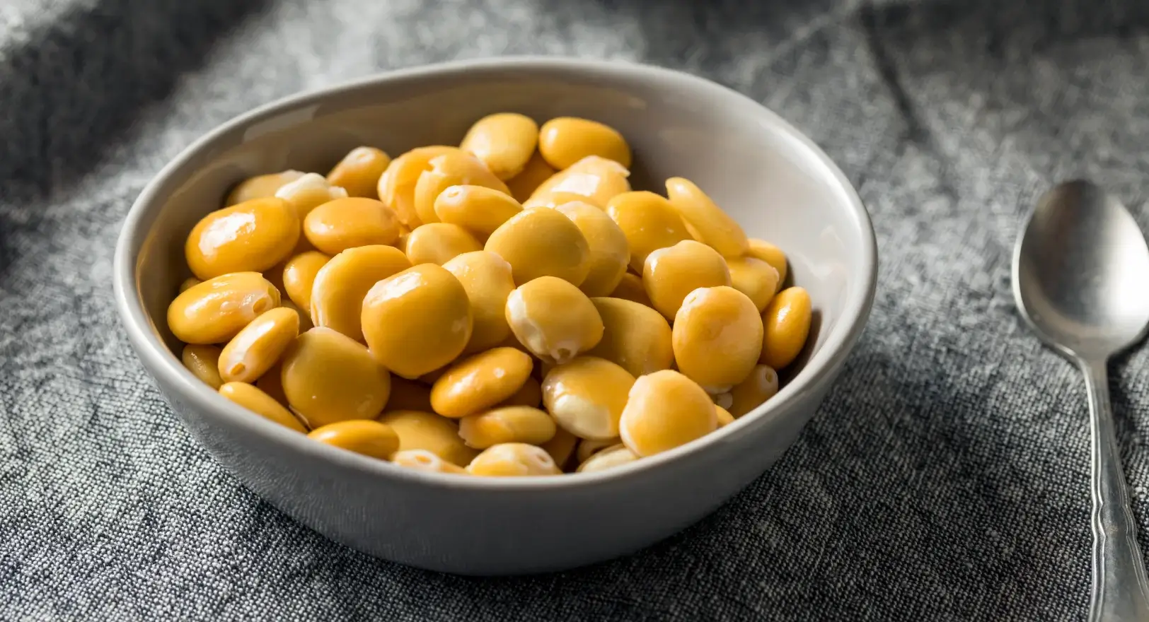 A bowl of lupini beans.