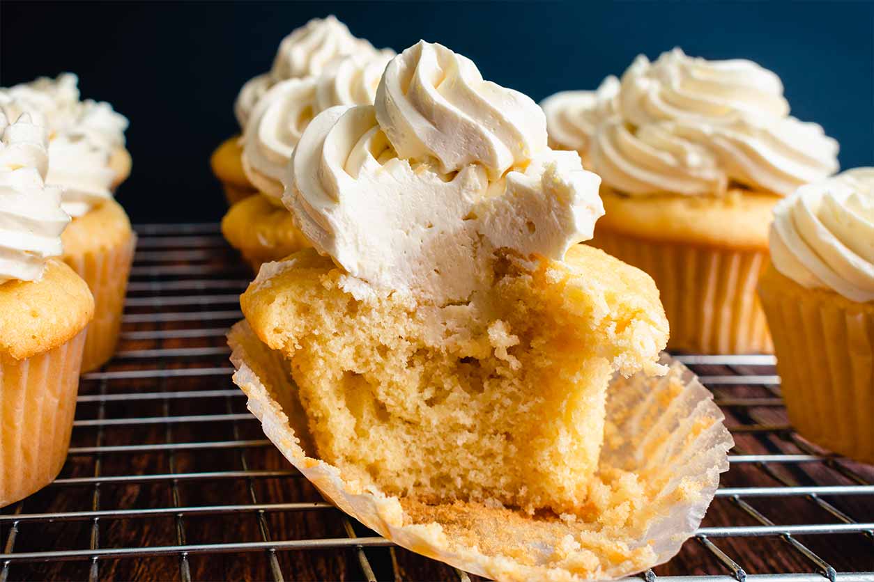 honey vanilla gluten-free cupcakes