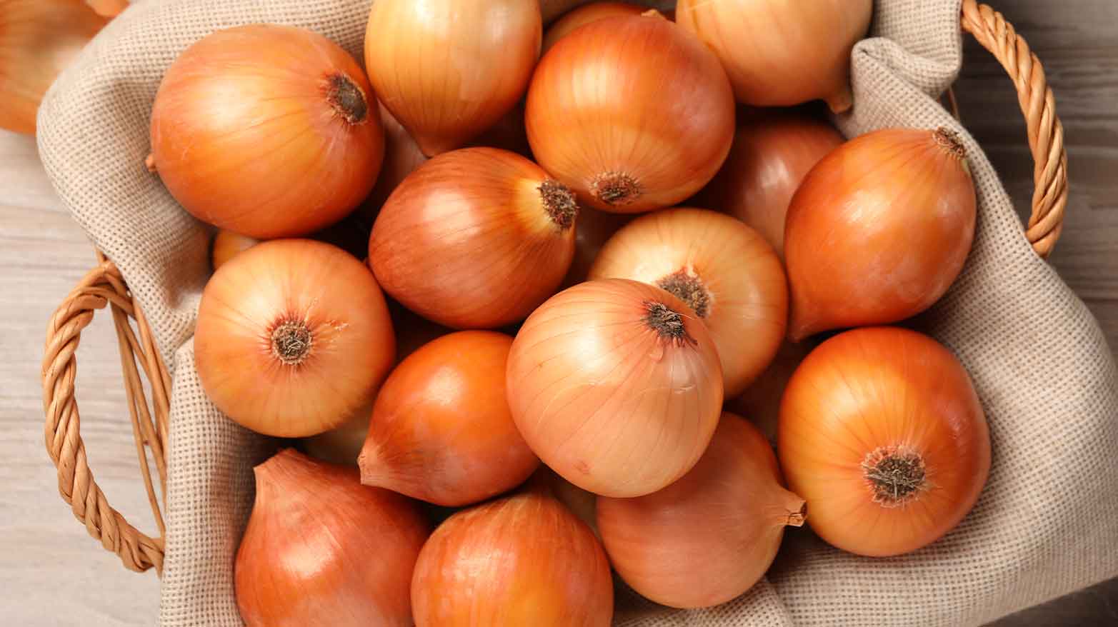 A pile of onions