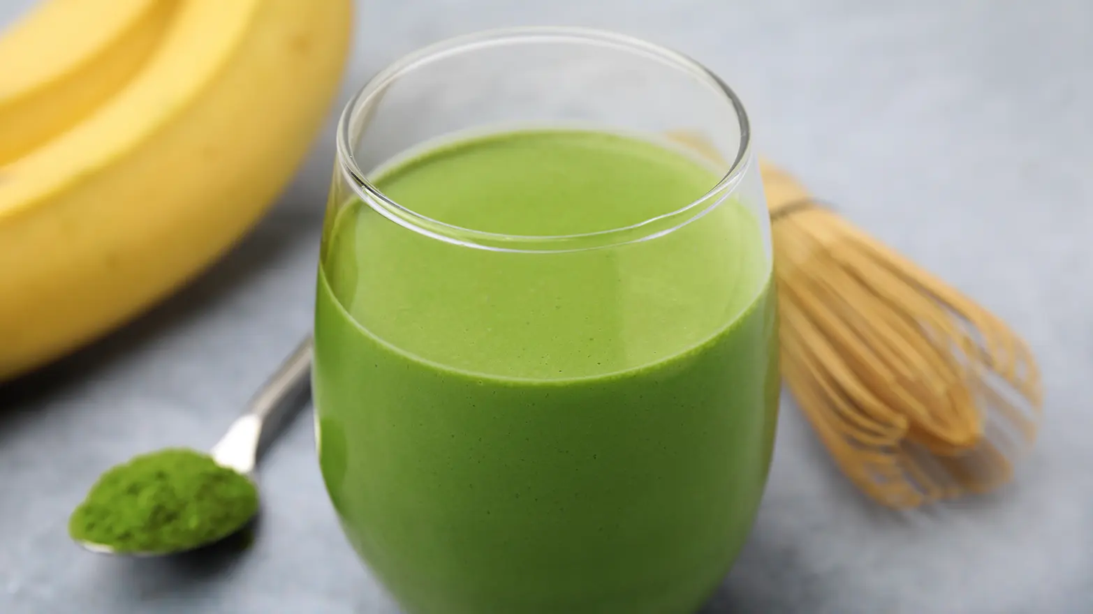Photo of matcha green tea smoothie with banana
