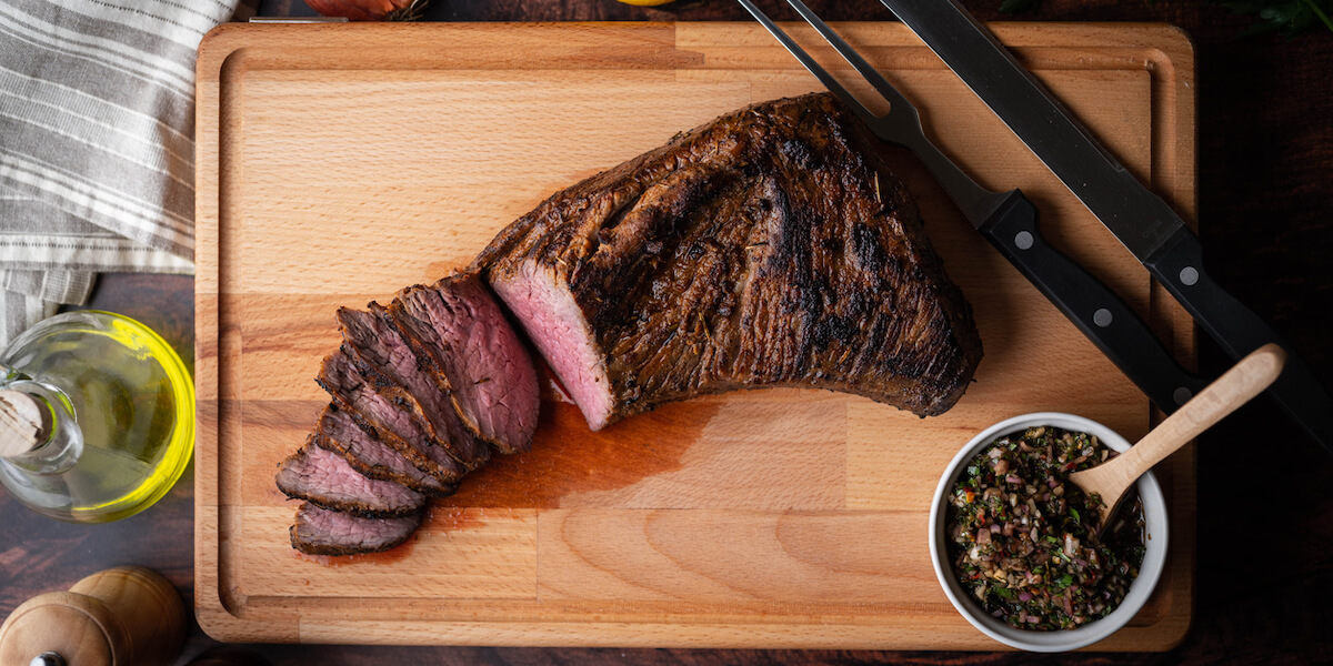 grilled tri tip steak with chimichurri sauce